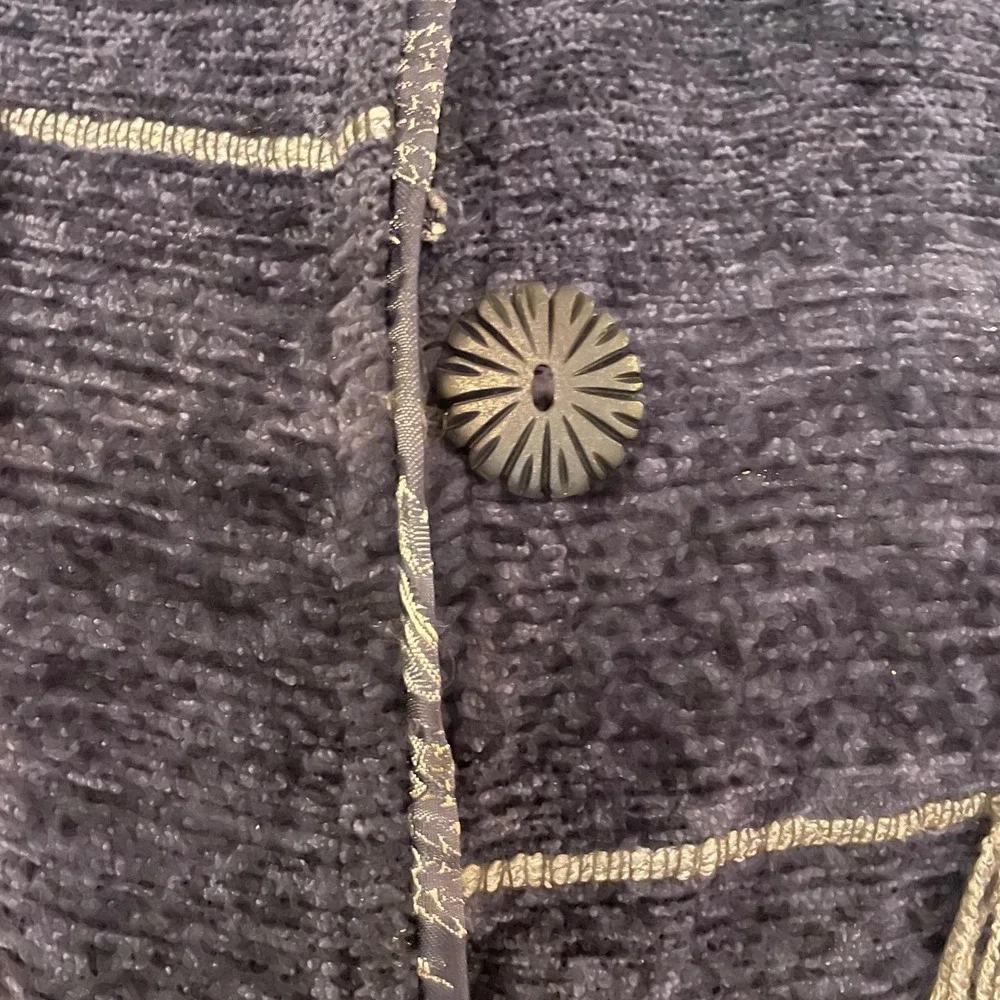 VTG Flashback Women's Navy Blue‎ Jacket with Embroidered Accents Floral Border M